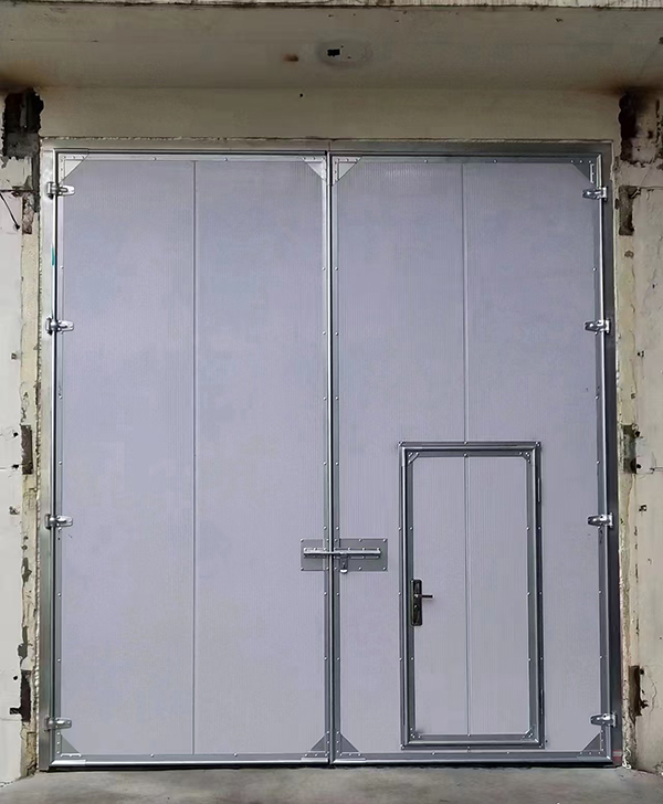 嘉峪关工业平开门