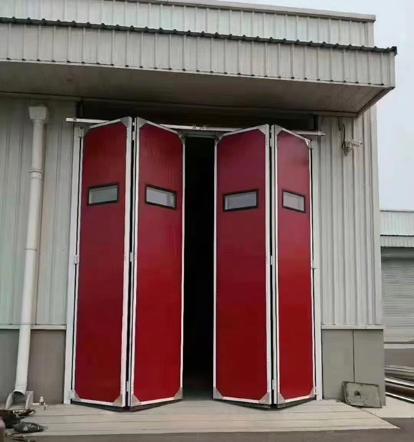 嘉峪关工业折叠门在大型装配车间出入口的应用实例