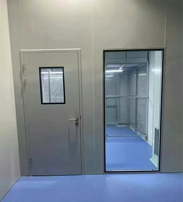 学校教学楼完成嘉峪关防火门标准化安装