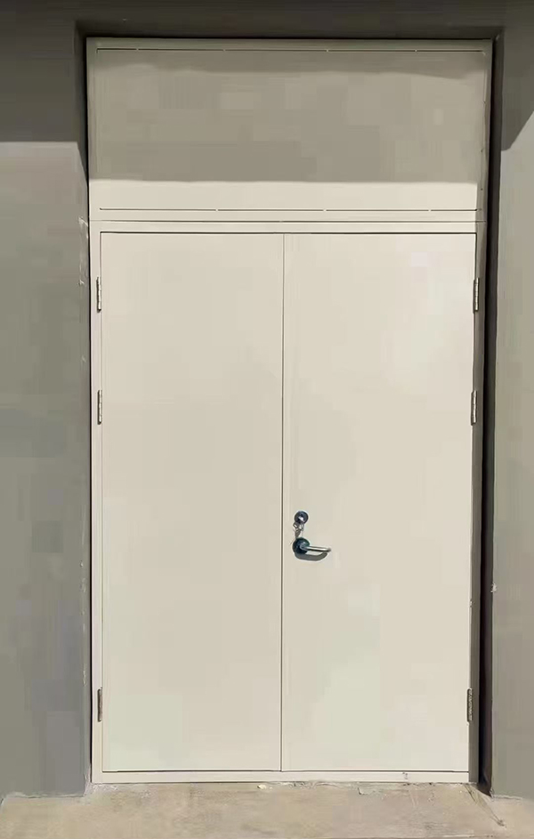 展览馆项目完成大跨度嘉峪关防火门安装 展览馆项目完成大跨度嘉峪关防火门安装